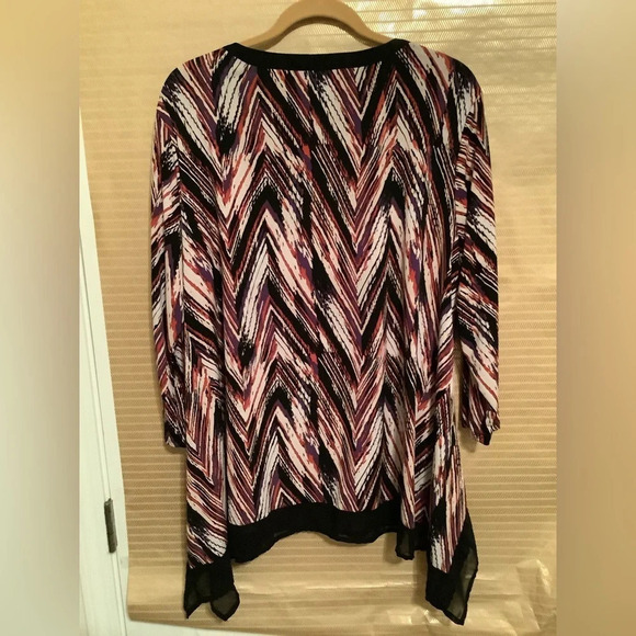 ESTABLISHED 1946~BLOUSE~ SIZE 18-20 - Picture 3 of 5